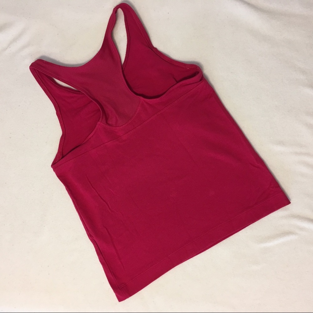 NIKE TANK Red Work Out Lightweight Racerback TOP - Picture 4 of 8